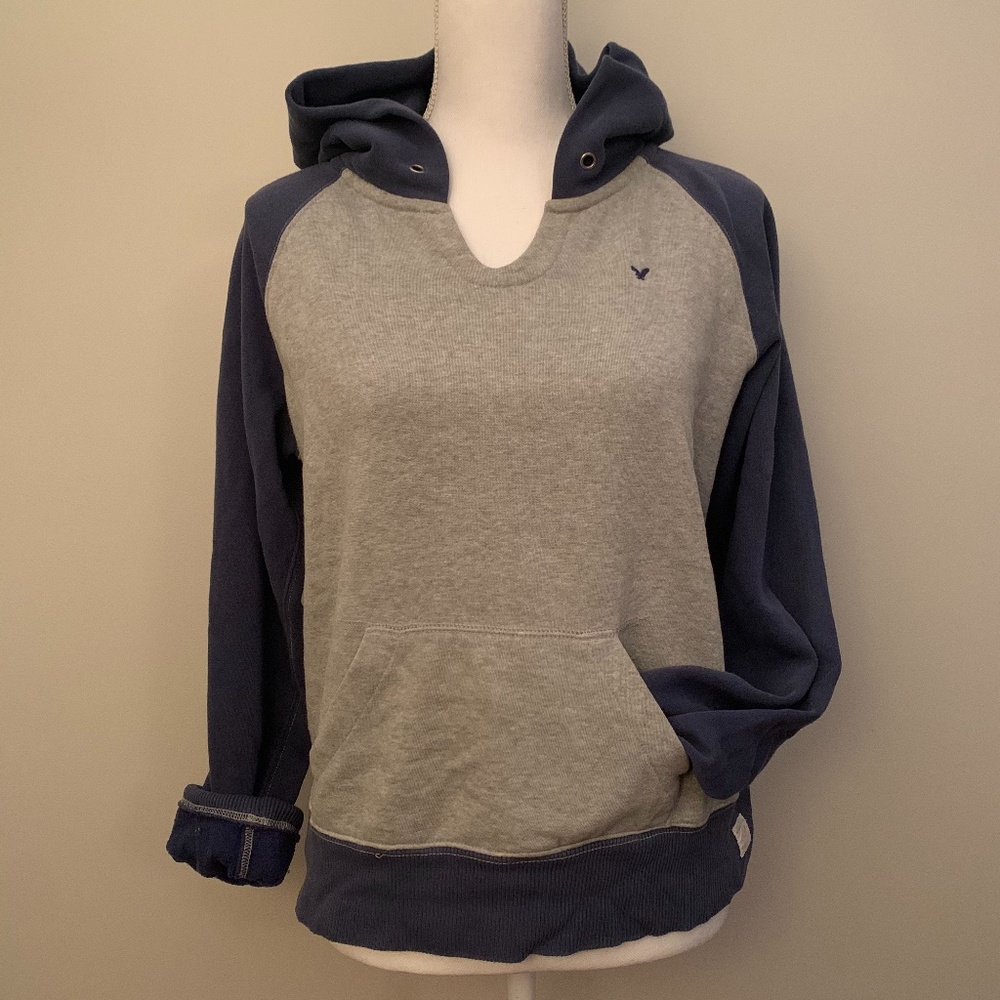 VINTAGE AMERICAN EAGLE HOODIE